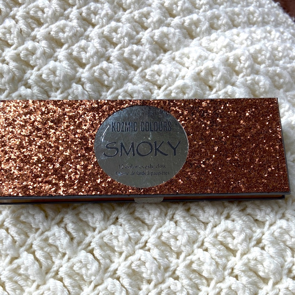 🆕 Kozmic Colours Smoky Eyeshadow Palette